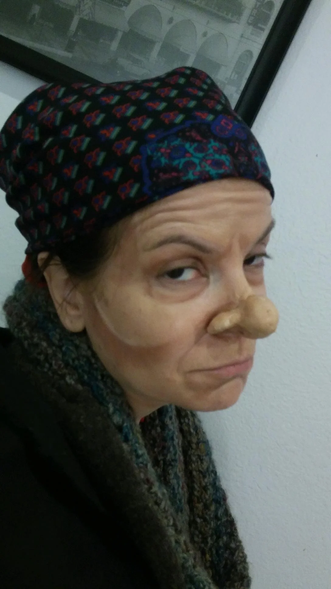 theatrical MU (Yente)